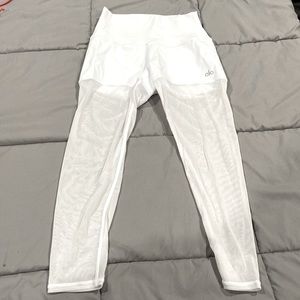 Alo Yoga  mesh Capri XS